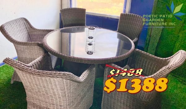 Luxurious Wicker Dining Set with Glass Top
