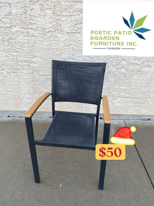 Modern Mesh Patio Chair with Wooden Armrests